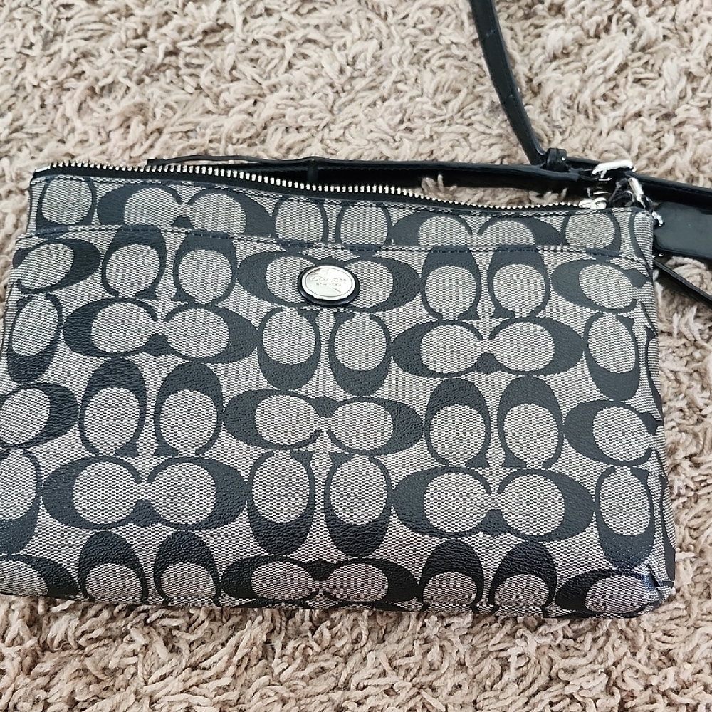 Coach Signature Black and Gray Crossbody